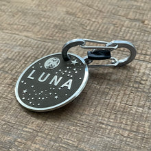 Load image into Gallery viewer, Collar Tag Clip