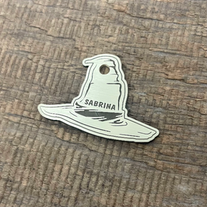 The 'Witches Hat' Engraved Pet Tag